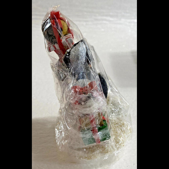 Charming Tails ~ BEARING GIFTS Figure  87/600 ~ Fitz & Floyd BNIB - Picture 5 of 9